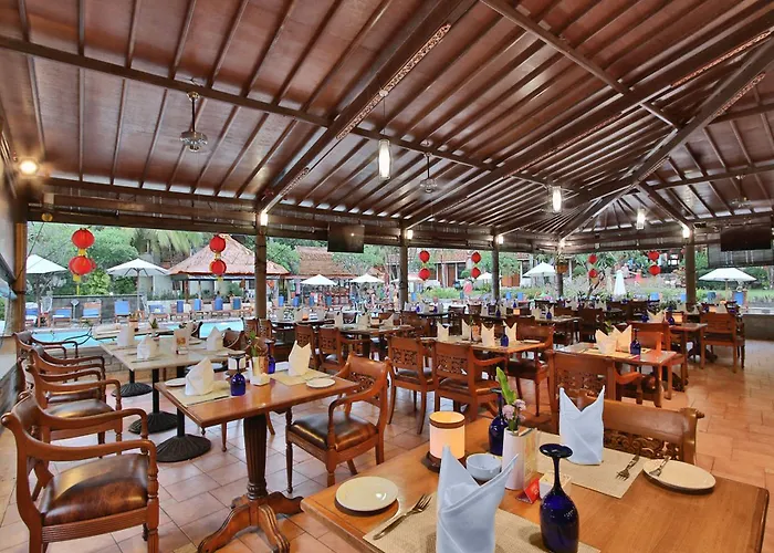 Отель Club Bali Family @